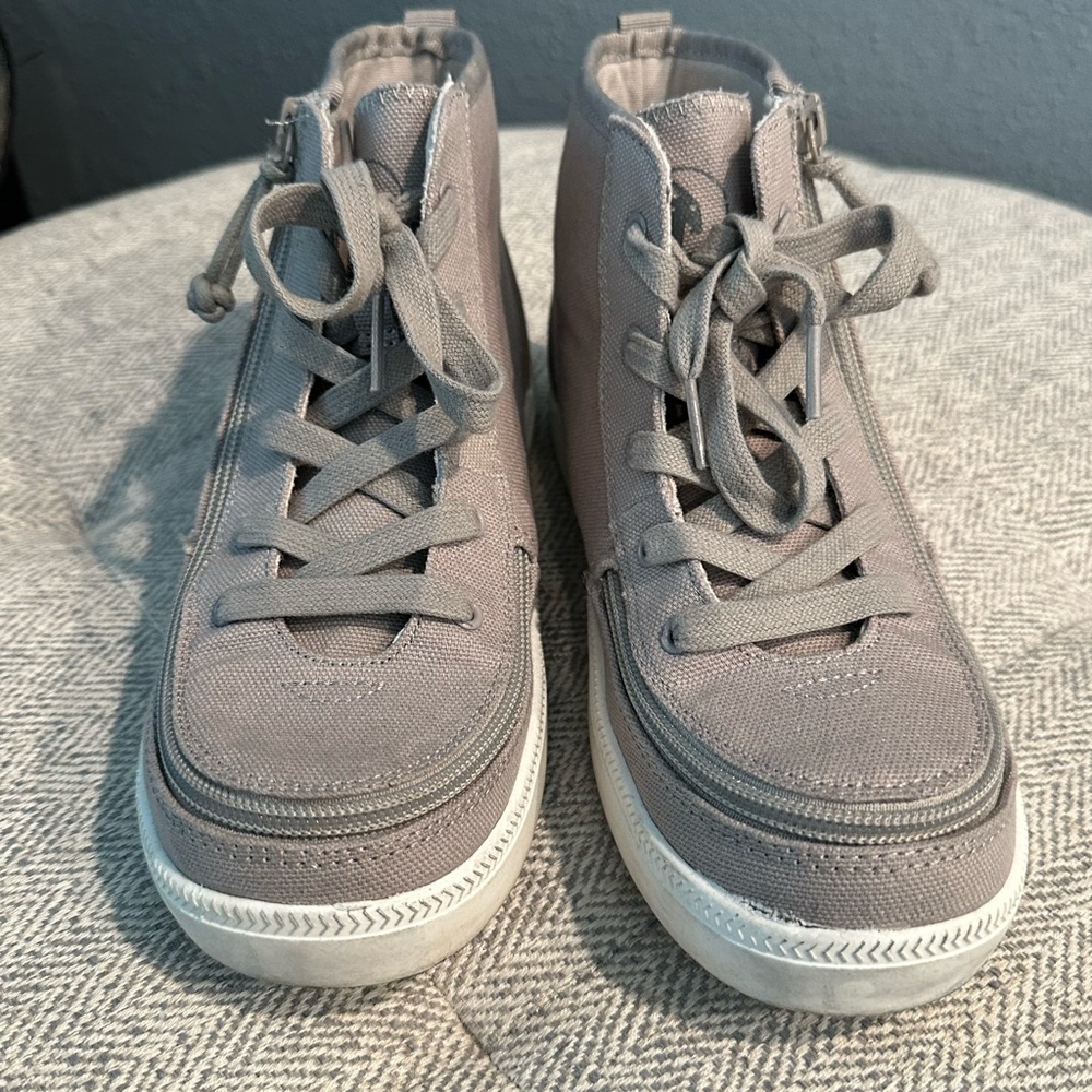 Boys casual high tops with full zipper closure